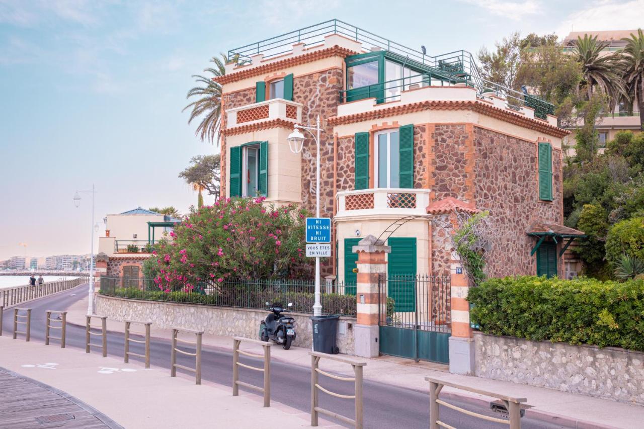 " Nid D'Amour " Evasion De Reve - Pieds Dans L'Eau Face A La Mer Cannes Exterior photo